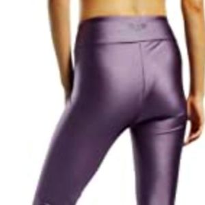 Reebok Women’s Wonder Woman Metallic High Rise Leggings
